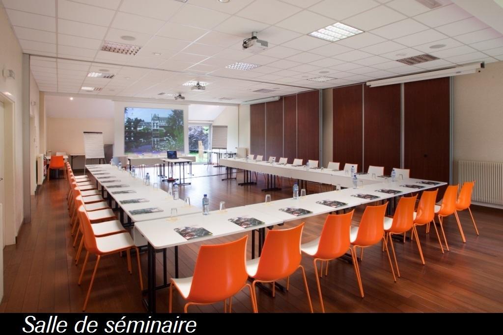 Logis Ar Milin Ξενοδοχείο Châteaubourg Εξωτερικό φωτογραφία